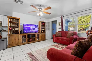 10490 115th Ave, Largo, FL 33773 - Photo 13