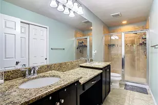 4907 White Sanderling Ct, Tampa, FL 33619 - Photo 15