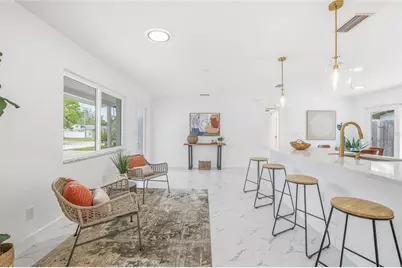 4095 Locust Street NE, Saint Petersburg, FL 33703 - Photo 5