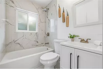 4095 Locust Street NE, Saint Petersburg, FL 33703 - Photo 23