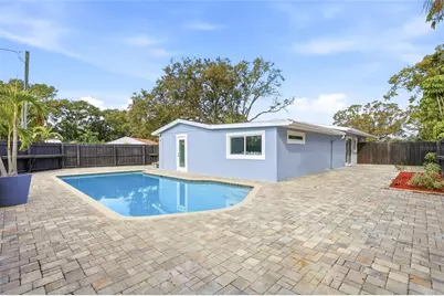 4095 Locust Street NE, Saint Petersburg, FL 33703 - Photo 31