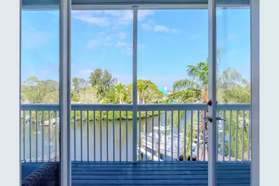 320 Georgia Avenue, Crystal Beach, FL 34681 - Photo 61