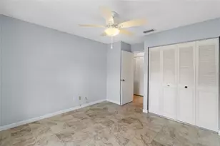 225 Sun Vista Ct S, Treasure Island, FL 33706 - Photo 25