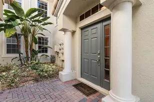 1338 Emerald Dunes Dr, Sun City Center, FL 33573 - Photo 5