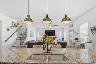 8113 Champions Forest Way, Tampa, FL 33635 - Photo 11