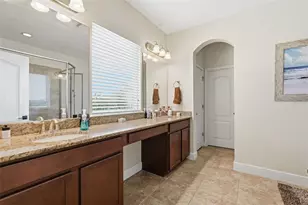 8113 Champions Forest Way, Tampa, FL 33635 - Photo 19