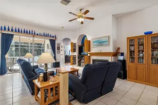 928 Oakview Rd, Tarpon Springs, FL 34689 - Photo 21