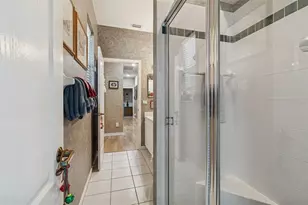 928 Oakview Rd, Tarpon Springs, FL 34689 - Photo 25