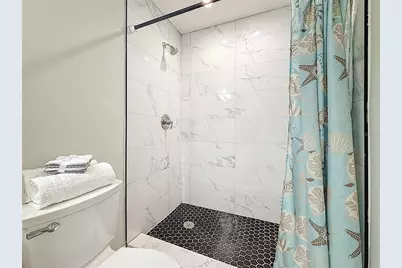 5960 30th Avenue S #103, Gulfport, FL 33707 - Photo 9