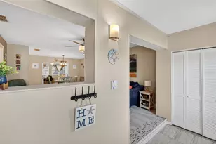 1913 Ridgewood Dr, Clearwater, FL 33763 - Photo 9