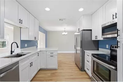 1803 Elmwood Drive, Oldsmar, FL 34677 - Photo 9