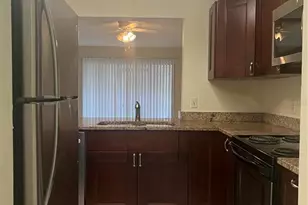 1428 Highland Ridge Cir, Brandon, FL 33510 - Photo 7