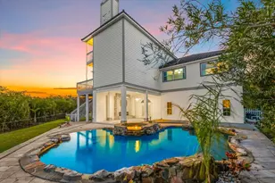 2002 Alexis Ct, Tarpon Springs, FL 34689 - Photo 47