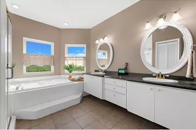 2002 Alexis Court, Tarpon Springs, FL 34689 - Photo 87