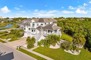 2002 Alexis Ct, Tarpon Springs, FL 34689 - Photo 25