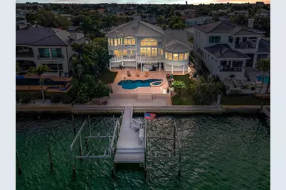 391 1st Street W, Saint Petersburg, FL 33715 - Photo 41