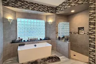 2214 Fentress Ct, Spring Hill, FL 34609 - Photo 11