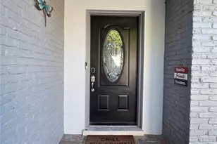 2214 Fentress Ct, Spring Hill, FL 34609 - Photo 7