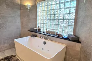 2214 Fentress Ct, Spring Hill, FL 34609 - Photo 13