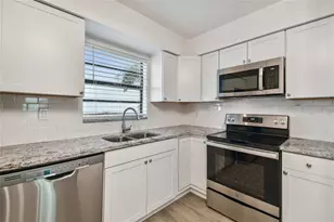 3810 W Cleveland St, Tampa, FL 33609 - Photo 7