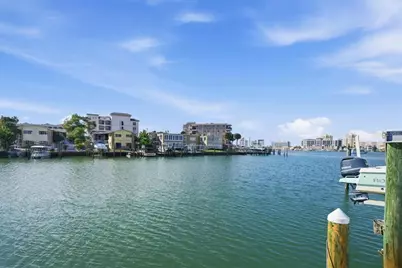 231 Skiff Point #7, Clearwater Beach, FL 33767 - Photo 35