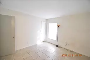 6618 N Church Ave, Tampa, FL 33614 - Photo 17