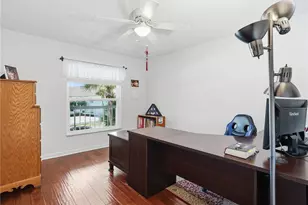 3203 Landmark Dr, Clearwater, FL 33761 - Photo 15