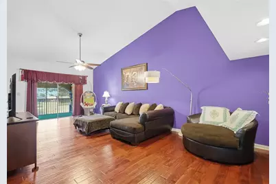 3203 Landmark Drive #2204, Clearwater, FL 33761 - Photo 3