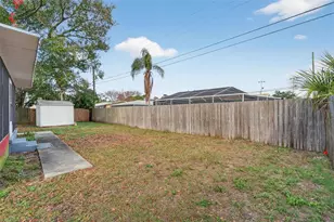 423 61st Ave NE, Saint Petersburg, FL 33703 - Photo 21