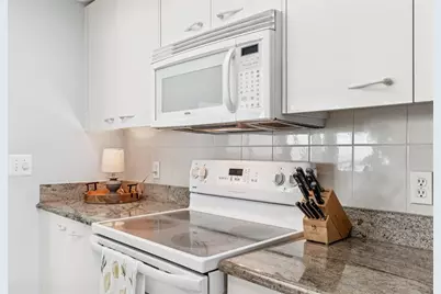 1520 Gulf Boulevard #1707, Clearwater Beach, FL 33767 - Photo 17