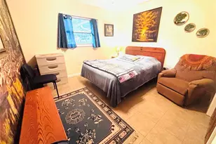 37252 Hilltop Dr, Zephyrhills, FL 33541 - Photo 19