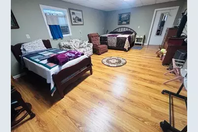 37252 Hilltop Drive, Zephyrhills, FL 33541 - Photo 25