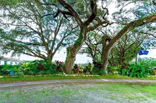 37024 8th Ave, Zephyrhills, FL 33542 - Photo 43