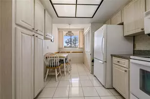 11590 Shipwatch Dr, Largo, FL 33774 - Photo 9