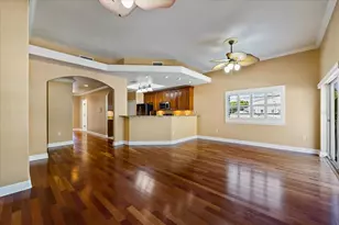 136 175th Ave E, Redington Shores, FL 33708 - Photo 11