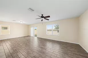 10536 Whispering Hammock Dr, Riverview, FL 33578 - Photo 5