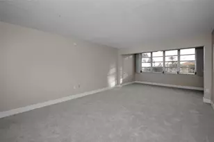 622 Edgewater Dr, Dunedin, FL 34698 - Photo 5