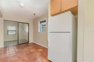 4651 Summerwind Dr, Sarasota, FL 34234 - Photo 7