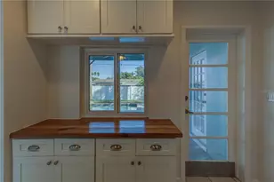 149 Pinewood Ave, Clearwater, FL 33765 - Photo 9