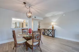 7420 Bay Island Dr S, South Pasadena, FL 33707 - Photo 13