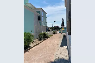 17688 Gulf Boulevard #104, Redington Shores, FL 33708 - Photo 13