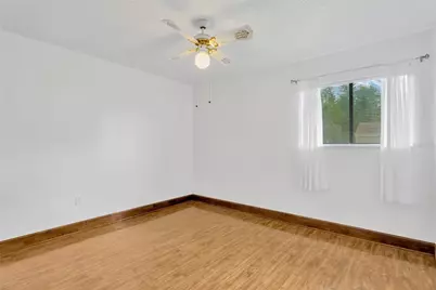 8014 Peach Drive, Temple Terrace, FL 33637 - Photo 19