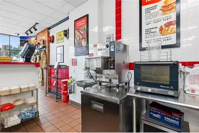 18500 Veterans Boulevard #4, Port Charlotte, FL 33954 - Photo 19