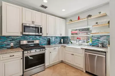 305 Grand Boulevard, Tarpon Springs, FL 34689 - Photo 27