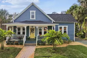 305 Grand Blvd, Tarpon Springs, FL 34689 - Photo 3