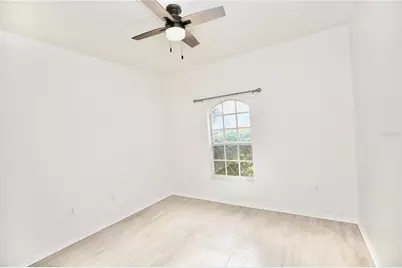 24421 Breezy Oak Court, Lutz, FL 33559 - Photo 13