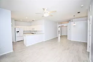 24421 Breezy Oak Ct, Lutz, FL 33559 - Photo 35