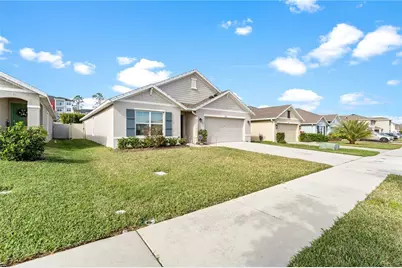 7721 Sail Clover Lane, Zephyrhills, FL 33540 - Photo 5