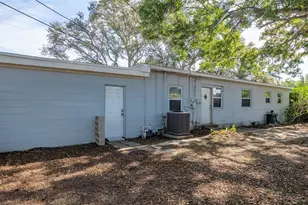 2900 Leslee Lake Dr N, Saint Petersburg, FL 33713 - Photo 25