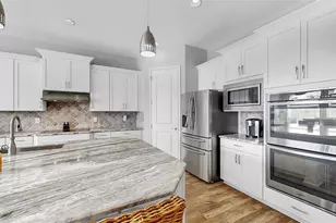 13307 Fawn Lily Dr, Riverview, FL 33579 - Photo 5